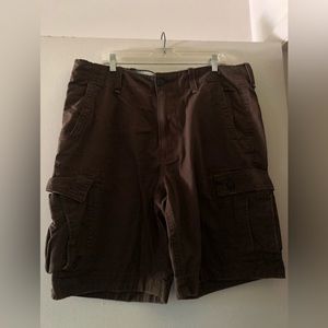 American Eagle Outfitters Men’s Cargo Shorts size 38 Cocoa Brown